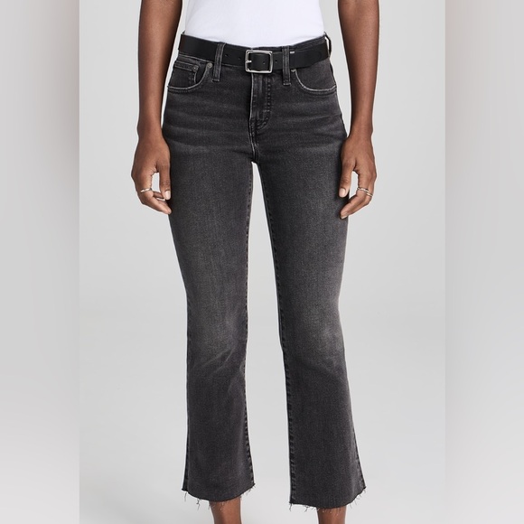 Madewell Cali Demi- Boot Jeans in Washed Black. Chewed hem edition. Size 24S. - Picture 3 of 16